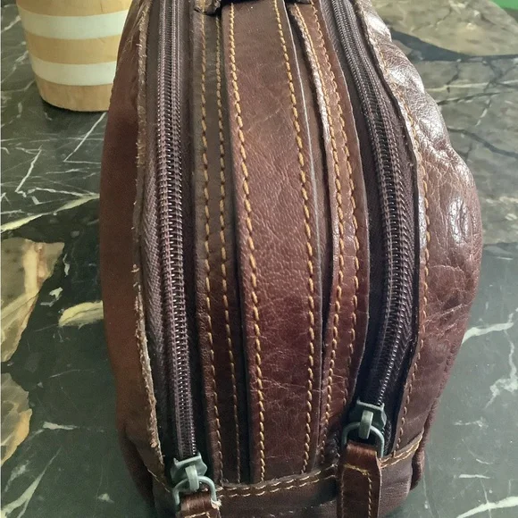Don’t Buy on Hold Voyager Dark Brown Buffalo Leather Toiletry jack George’s